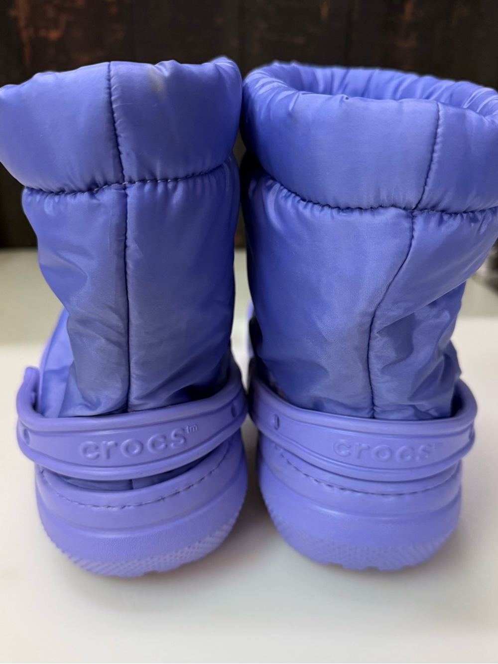 Crocs adult Puffer Booties in Lavender Purple